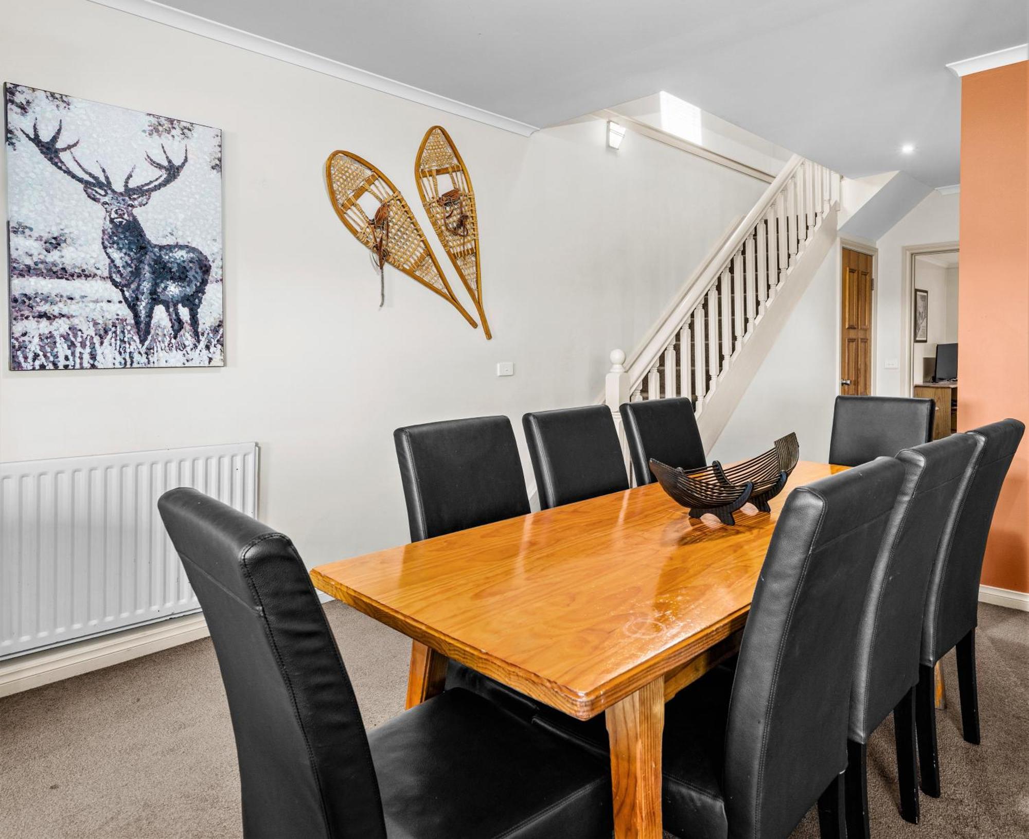 Hotel Pension Grimus Mount Buller Bagian luar foto