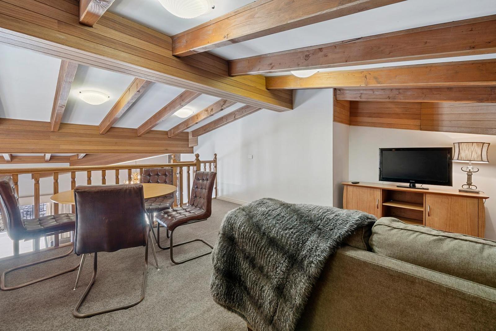 Hotel Pension Grimus Mount Buller Bagian luar foto