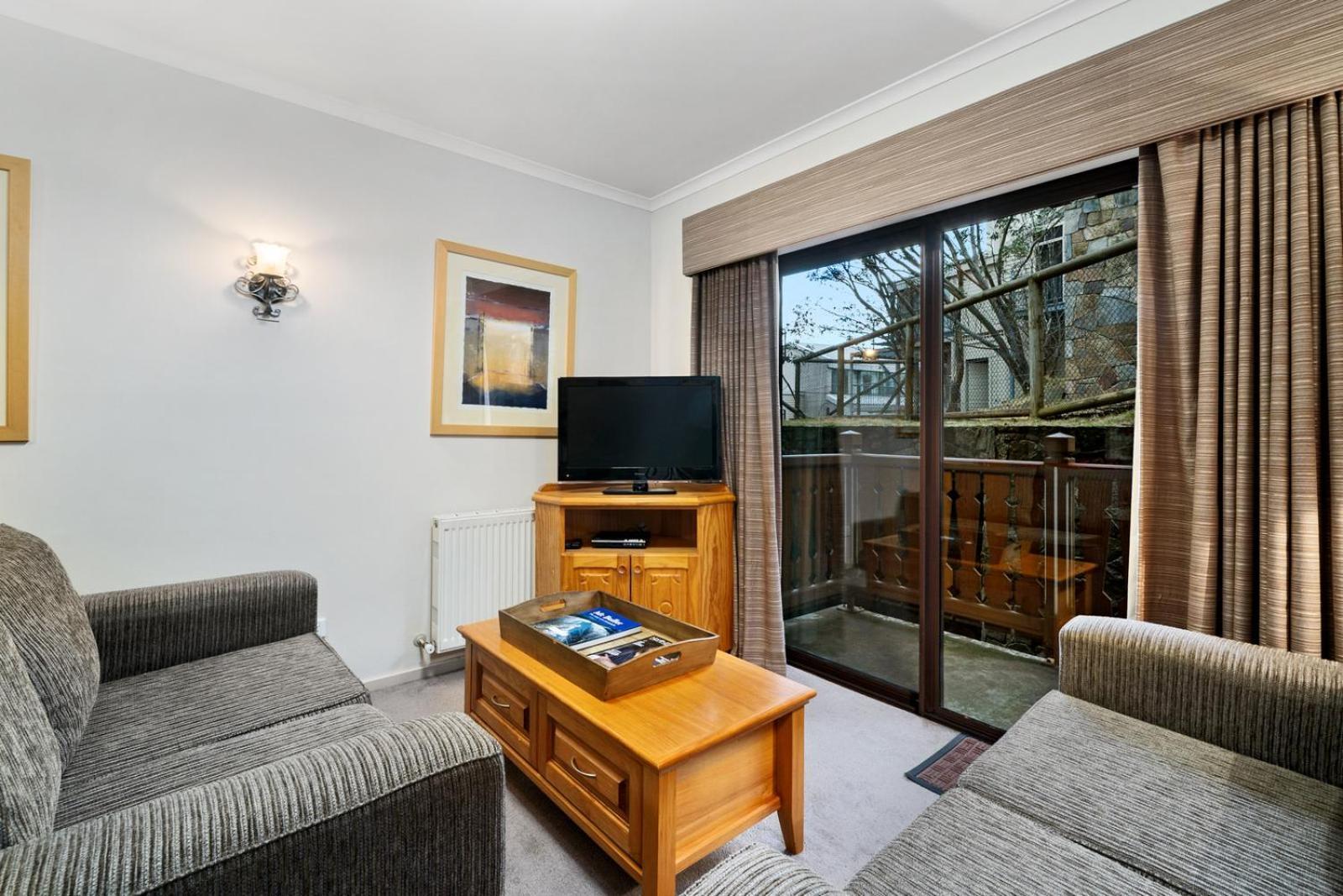 Hotel Pension Grimus Mount Buller Bagian luar foto